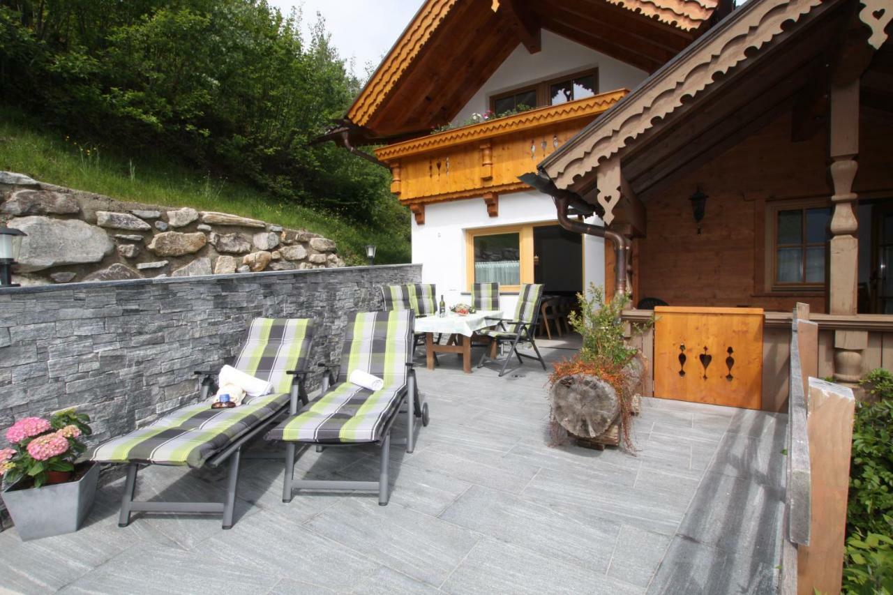 Landhaus Granat Mayrhofen Exteriör bild