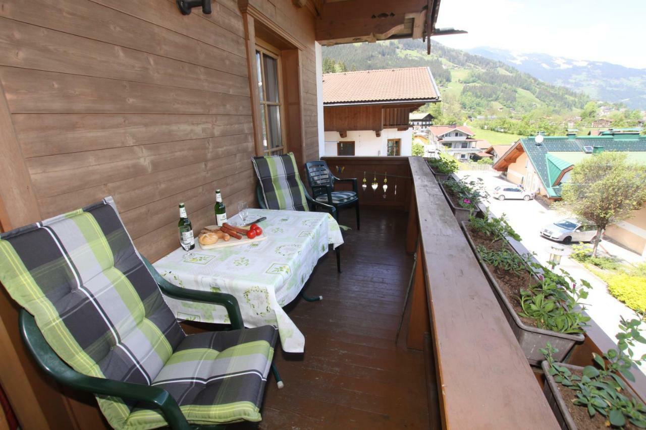 Landhaus Granat Mayrhofen Exteriör bild